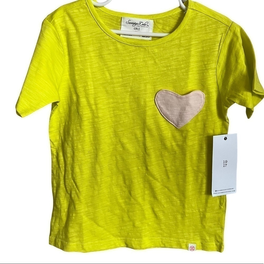 NWT Sovereign Code Neon‎ Yellow Heart T-Shirt